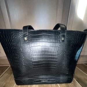 Modern Picnic vegan leather-Black Croc Tote Bag with insulated removable pouch